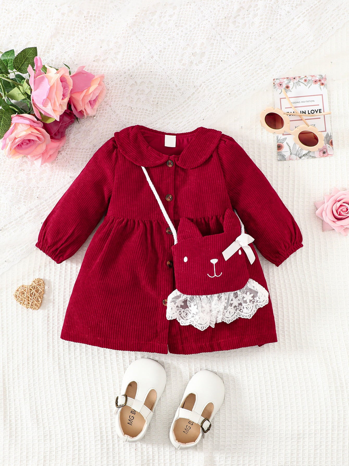“Brickie Girls:Peter Pan” Collar Buttoned Long Sleeve Dress