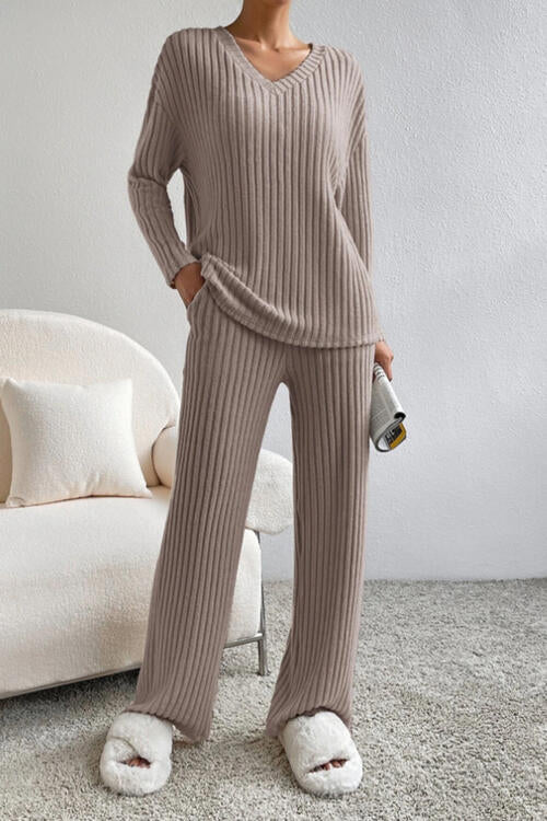 “The Freeda” Ribbed V-Neck Top and Pants Set