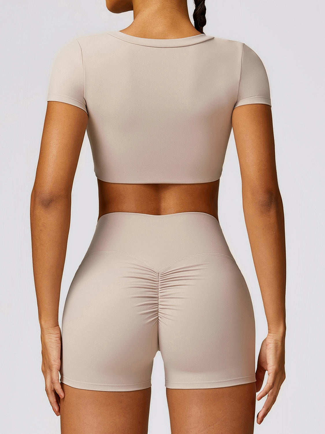 “The Fit Chic” Scoop Neck Short Sleeve Cropped Active T-Shirt
