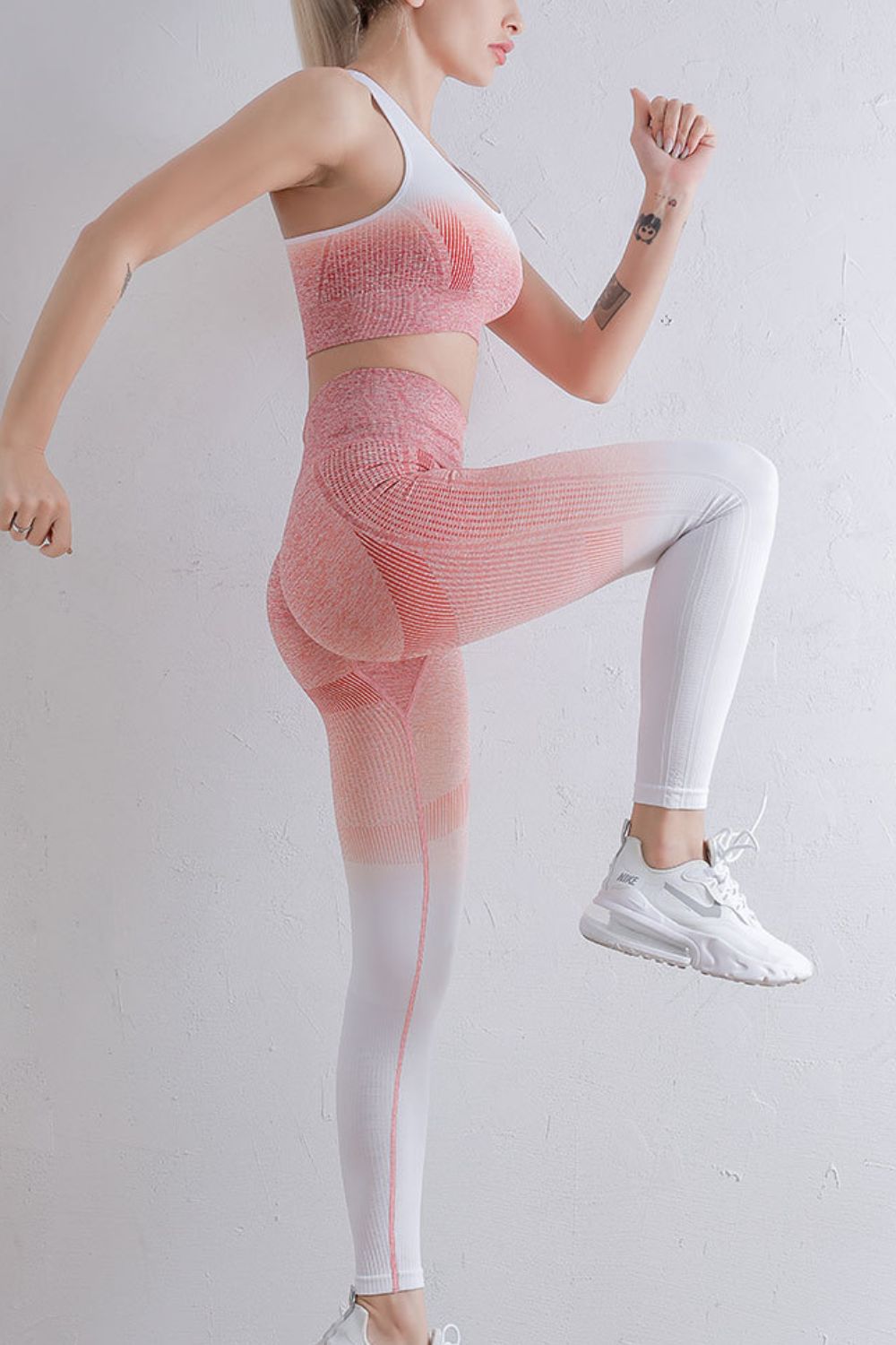 “The Great Gradience” Sports Bra and Leggings Set