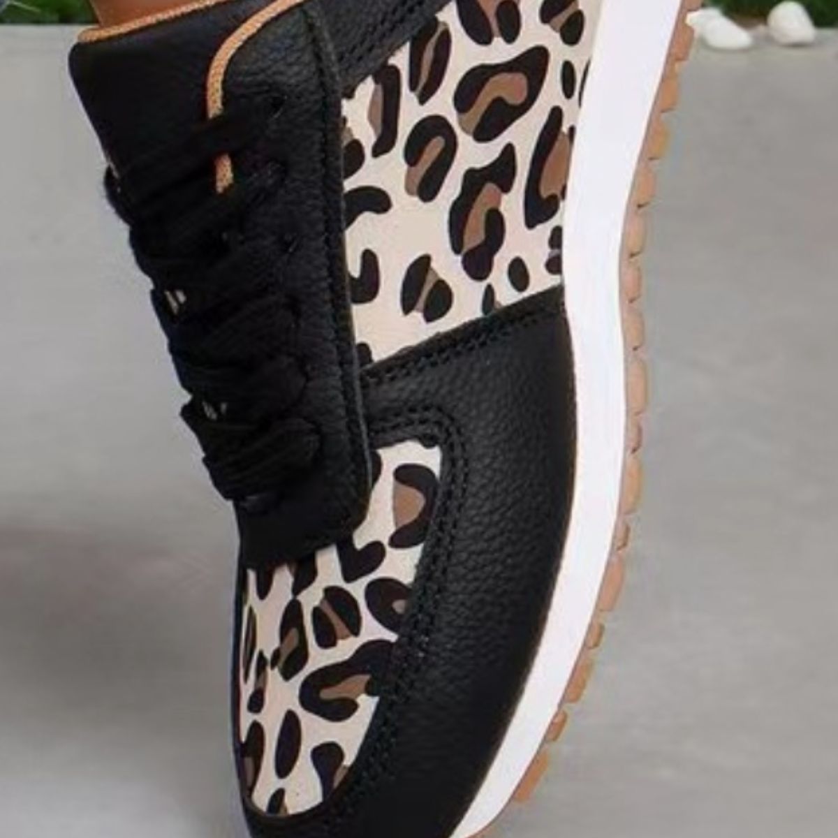 “The PawPaw” Tied Printed PU Leather Athletic