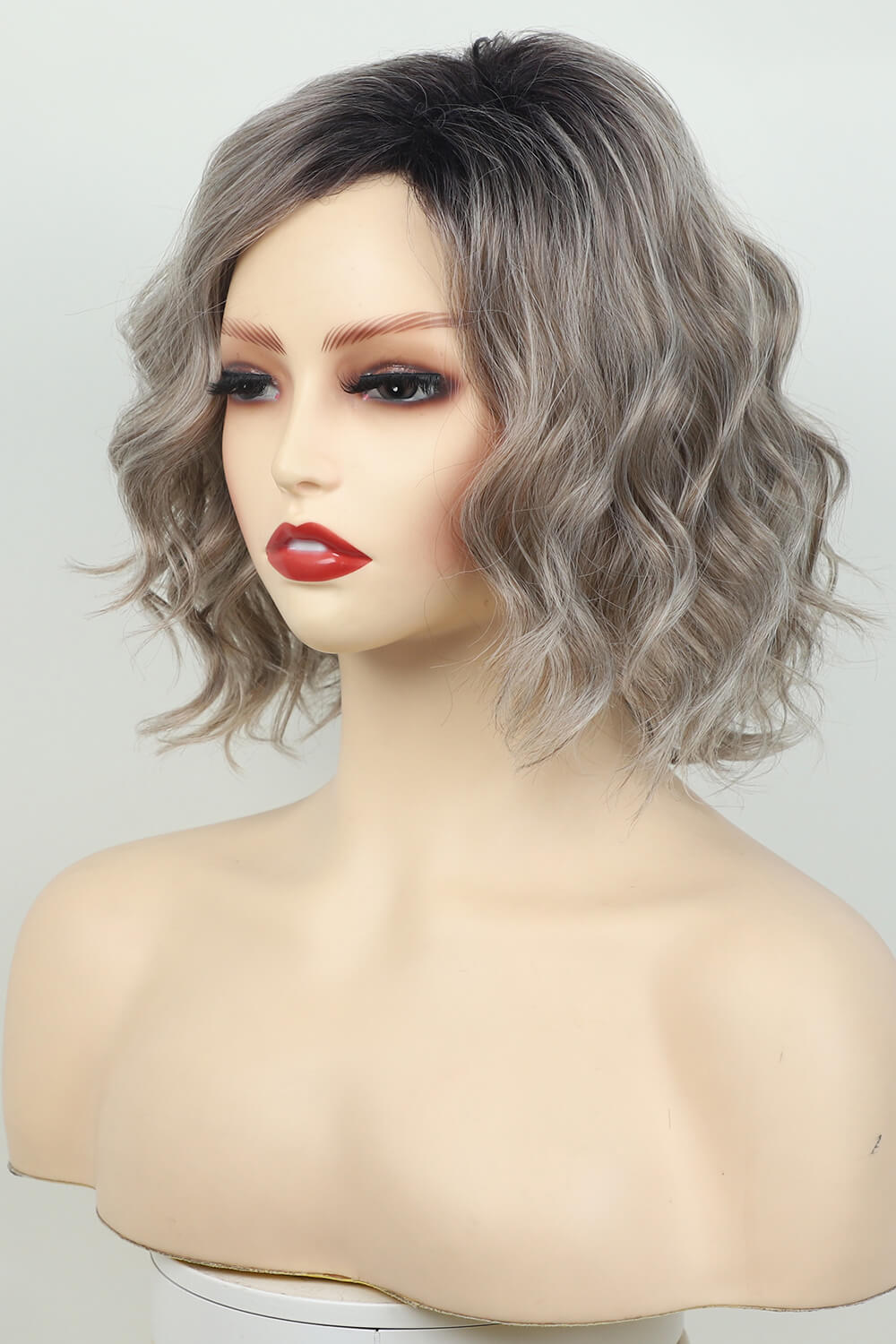 (Shelly) 
Synthetic Short Wavy4''