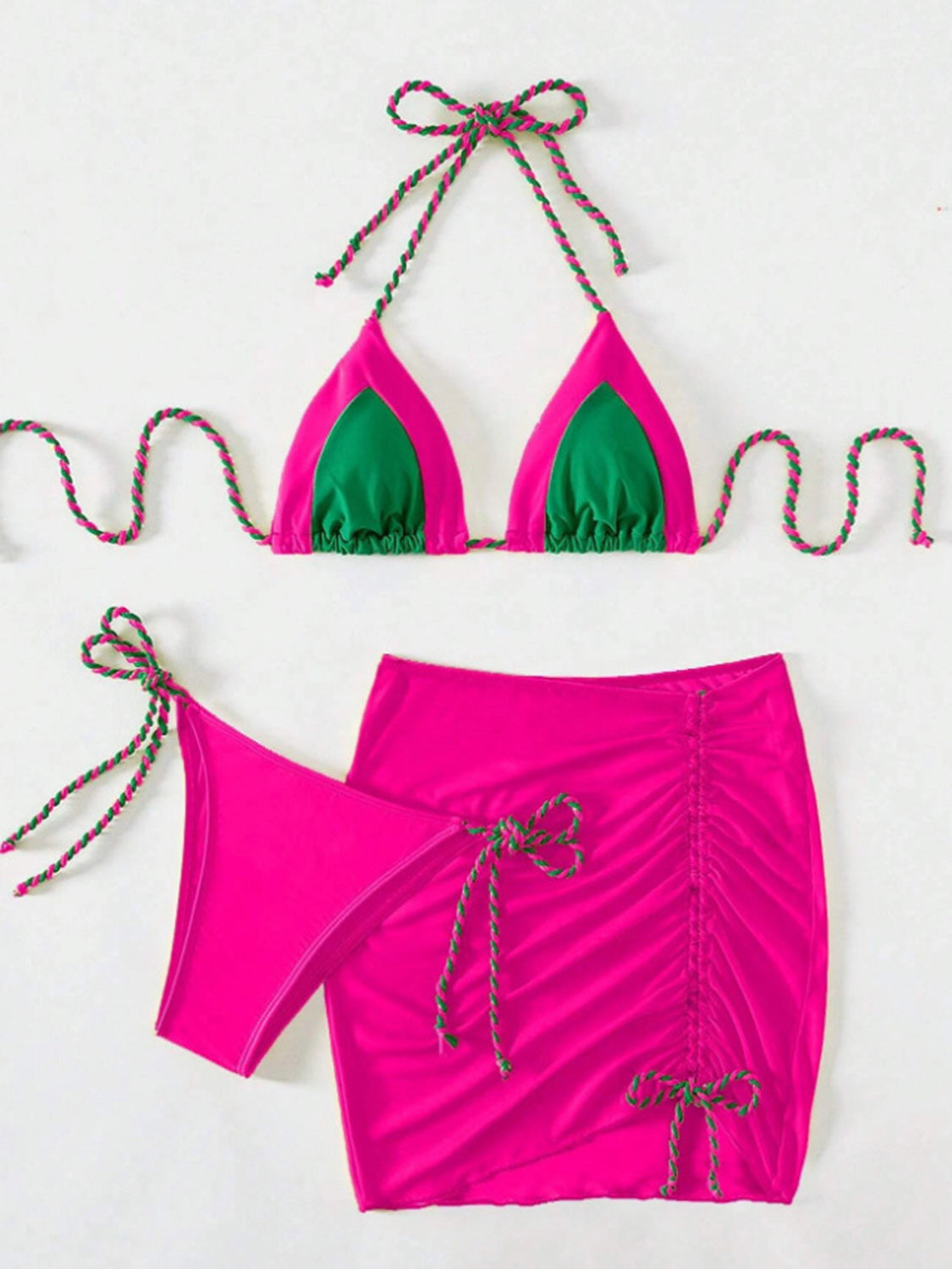 “The Souvenir” Contrast Tied Three-Piece Swim Set