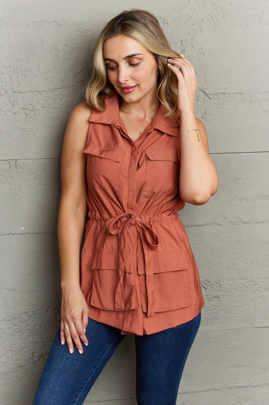 “The Follow The Light” Sleeveless Collared Button Down Top