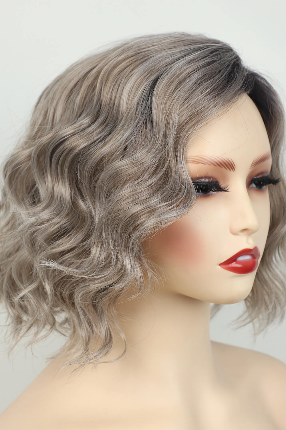 (Shelly) 
Synthetic Short Wavy4''