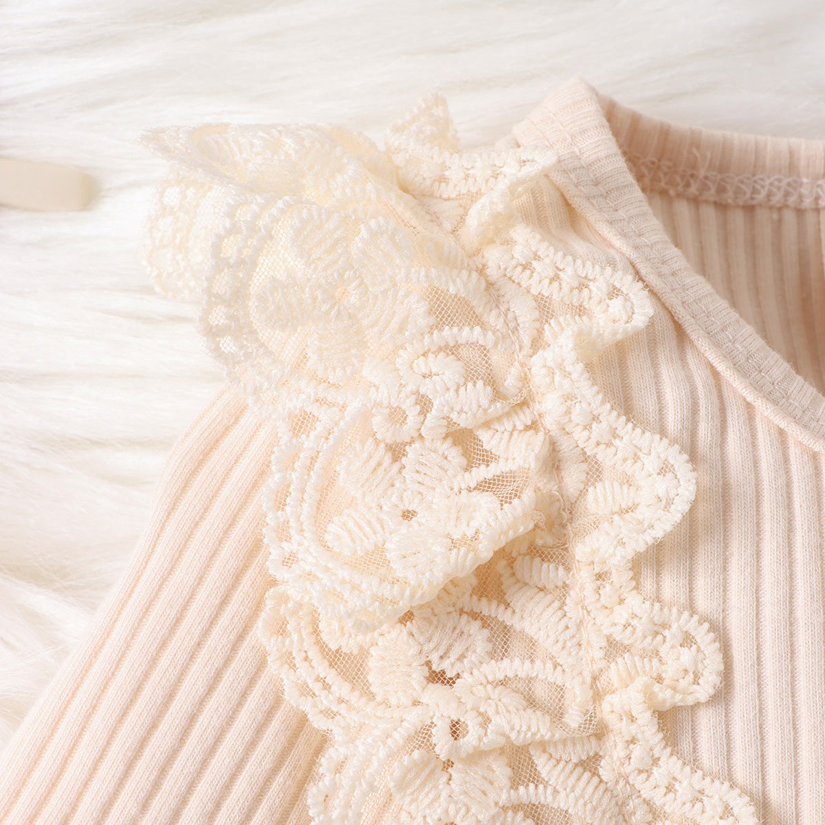 “The Auvi” Lace Detail Round Neck Bodysuit and Bow Pants Set