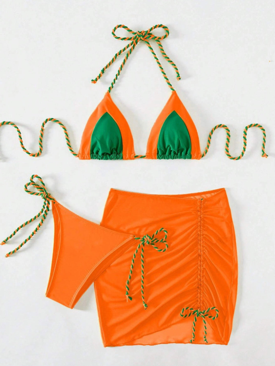 “The Souvenir” Contrast Tied Three-Piece Swim Set