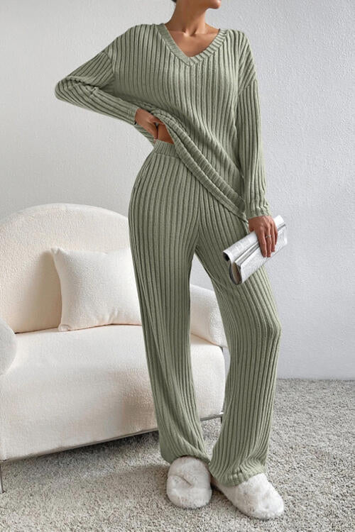 “The Freeda” Ribbed V-Neck Top and Pants Set