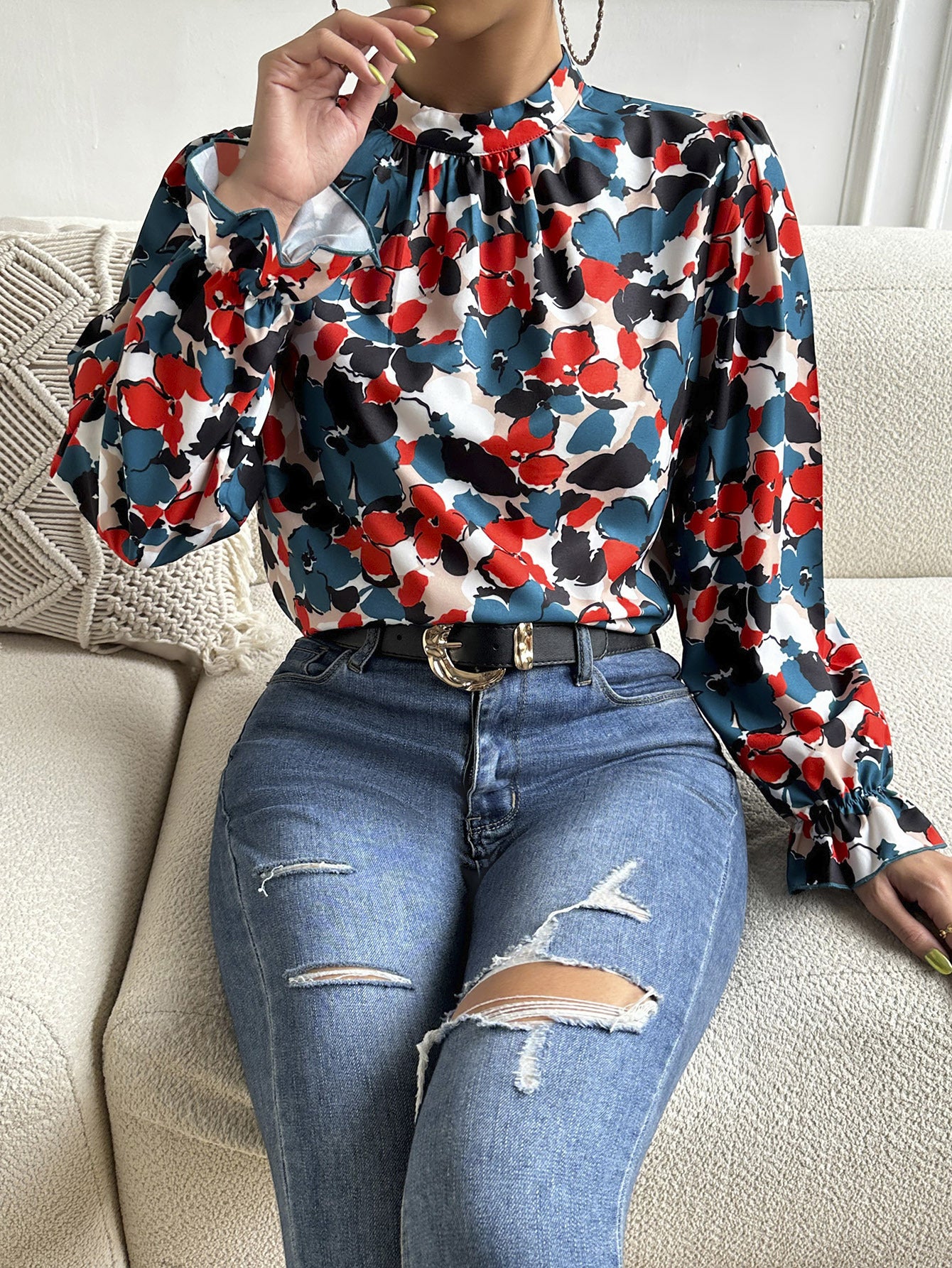 “The Art Showing” Floral Mock Neck Long Flounce Sleeve Blouse