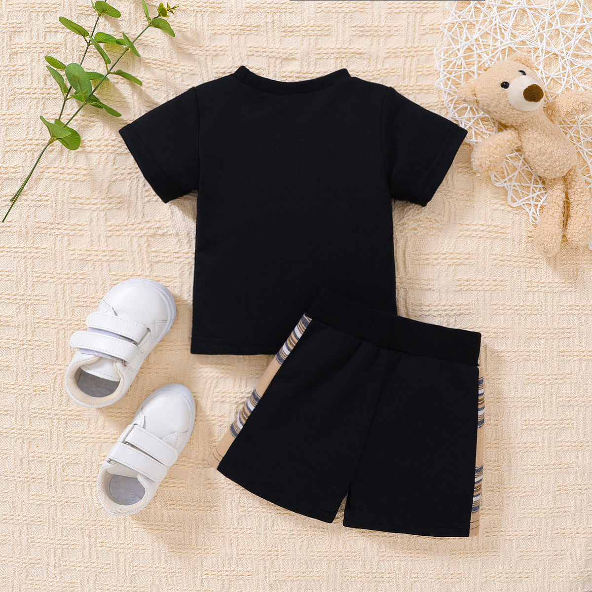 “The Baby Bear” Graphic Round Neck Tee and Short Set