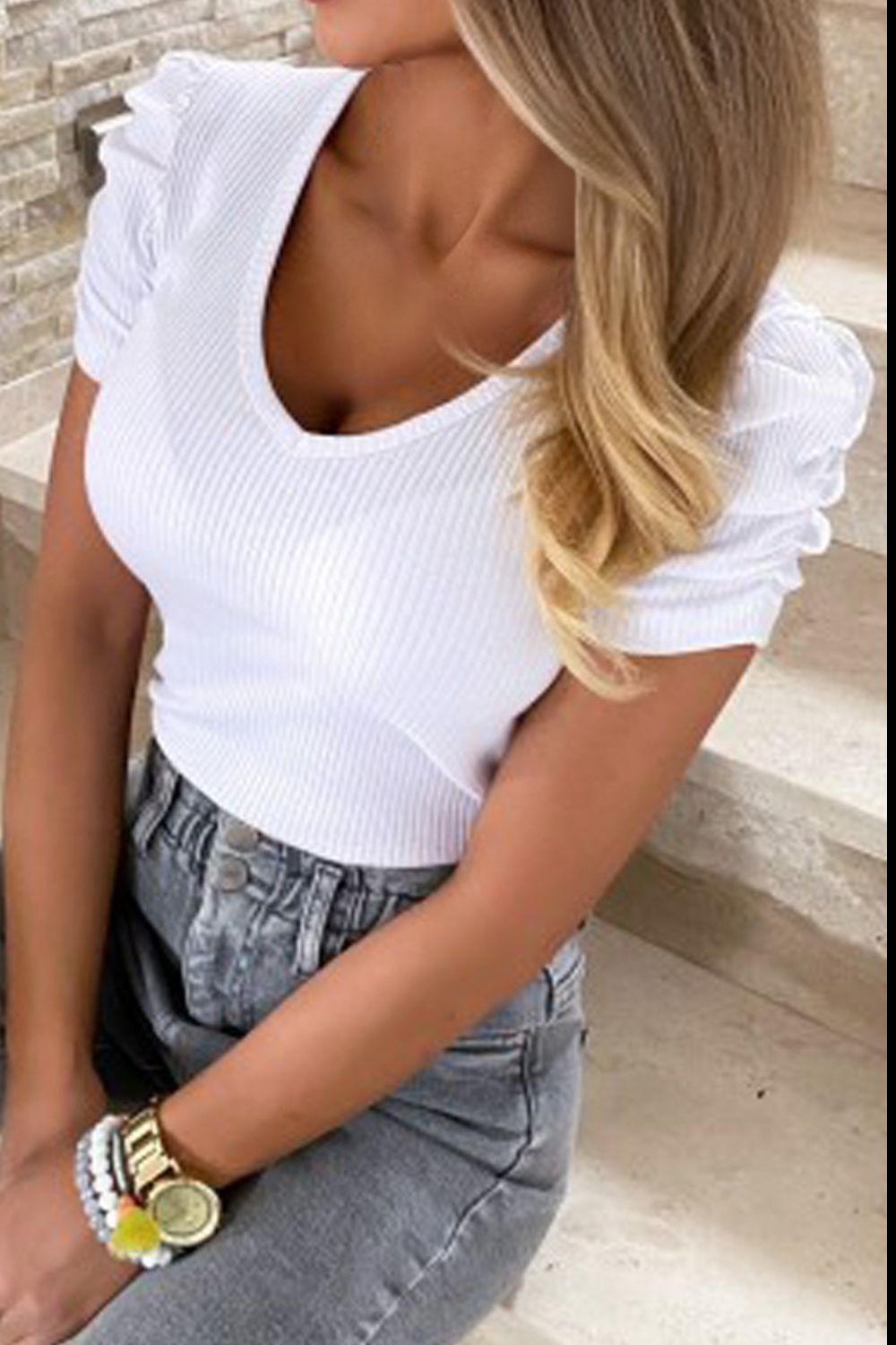 “The Touch” Puff Sleeve V-Neck Ribbed Top