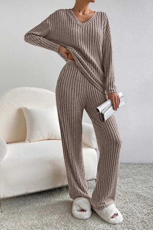 “The Freeda” Ribbed V-Neck Top and Pants Set