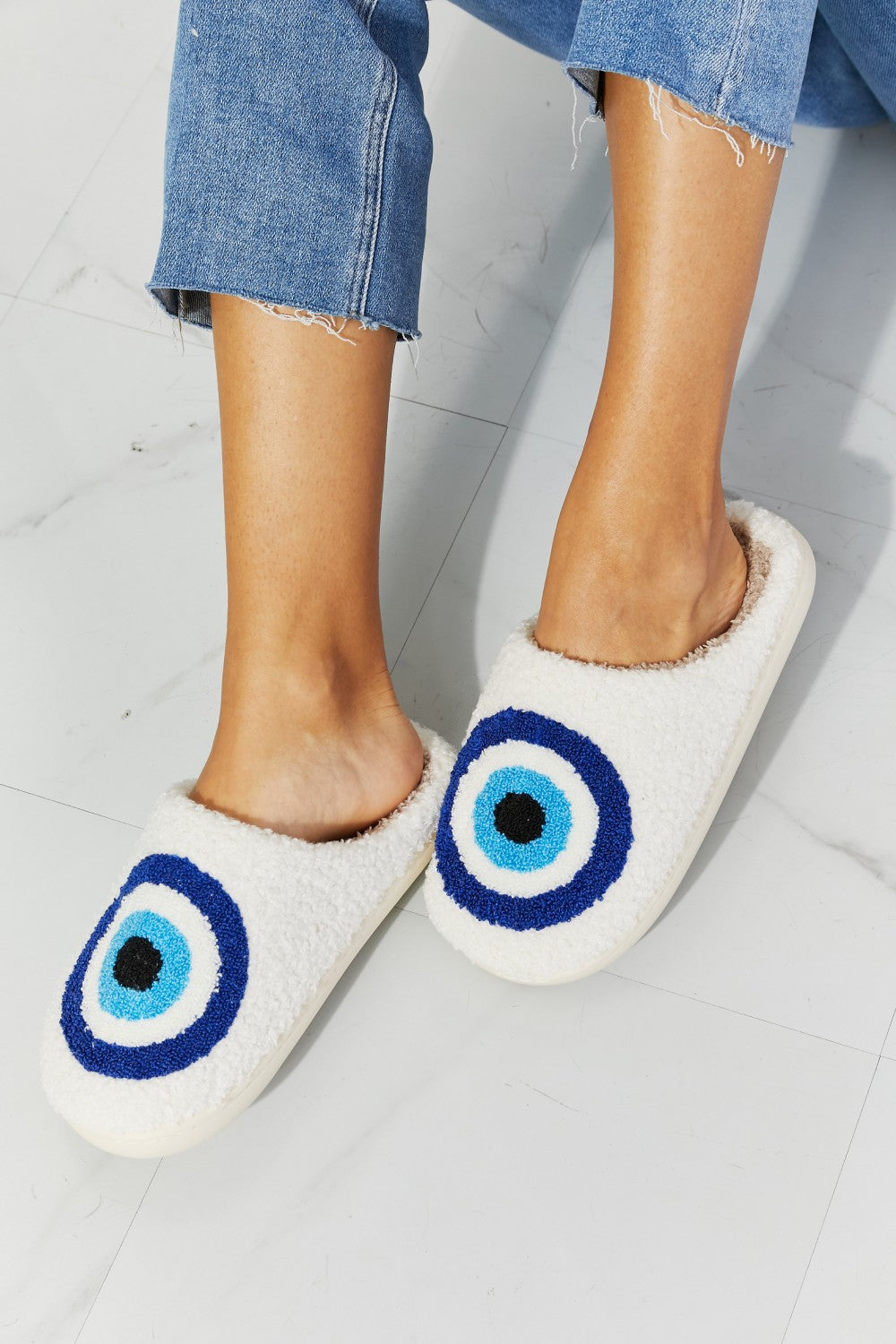 “The Nazars” Eye Plush Slipper