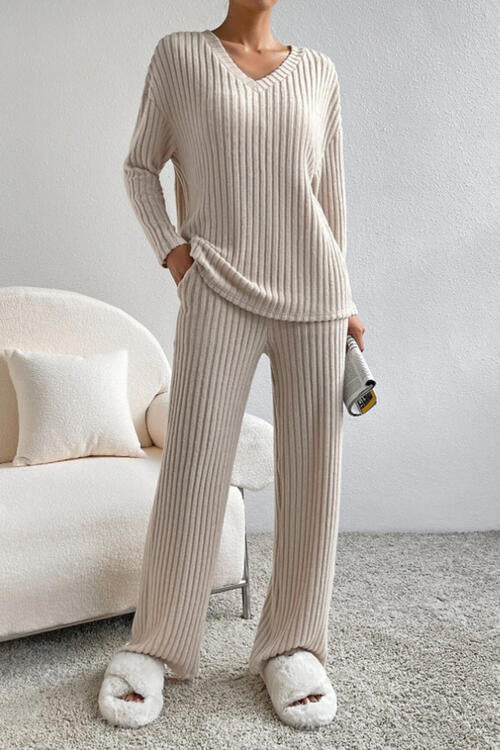 “The Freeda” Ribbed V-Neck Top and Pants Set