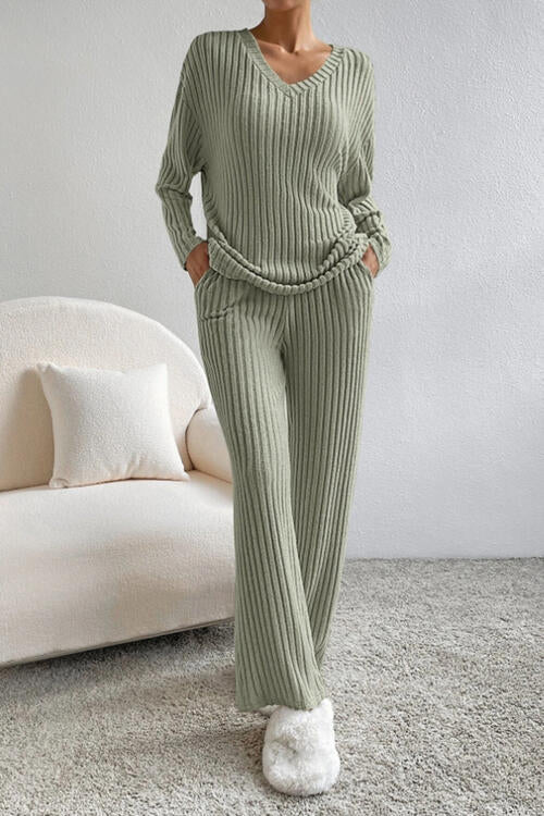 “The Freeda” Ribbed V-Neck Top and Pants Set