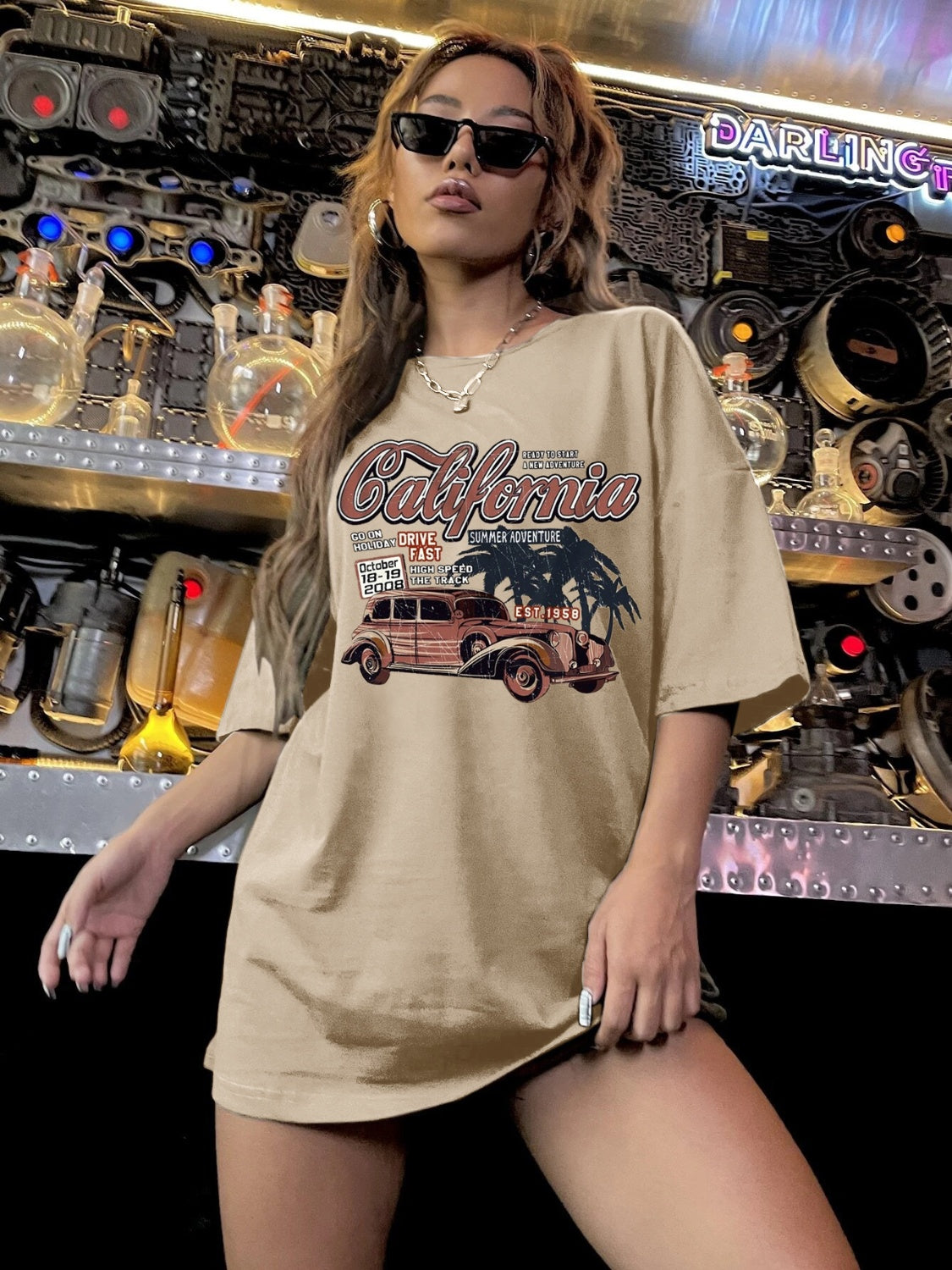 “The Cali Retro” Car Graphic Round Neck Half Sleeve T-Shirt