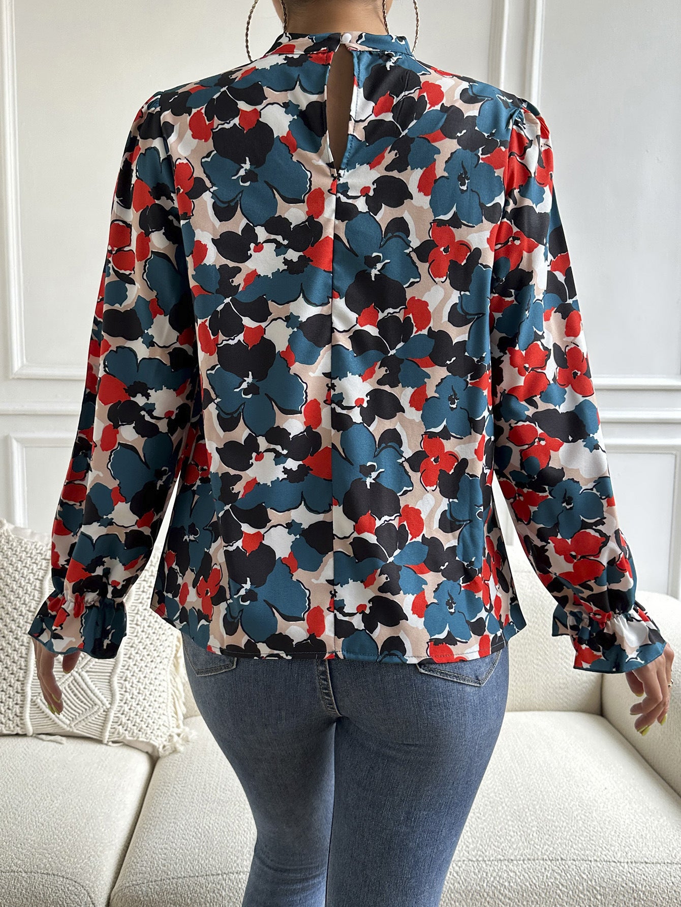 “The Art Showing” Floral Mock Neck Long Flounce Sleeve Blouse