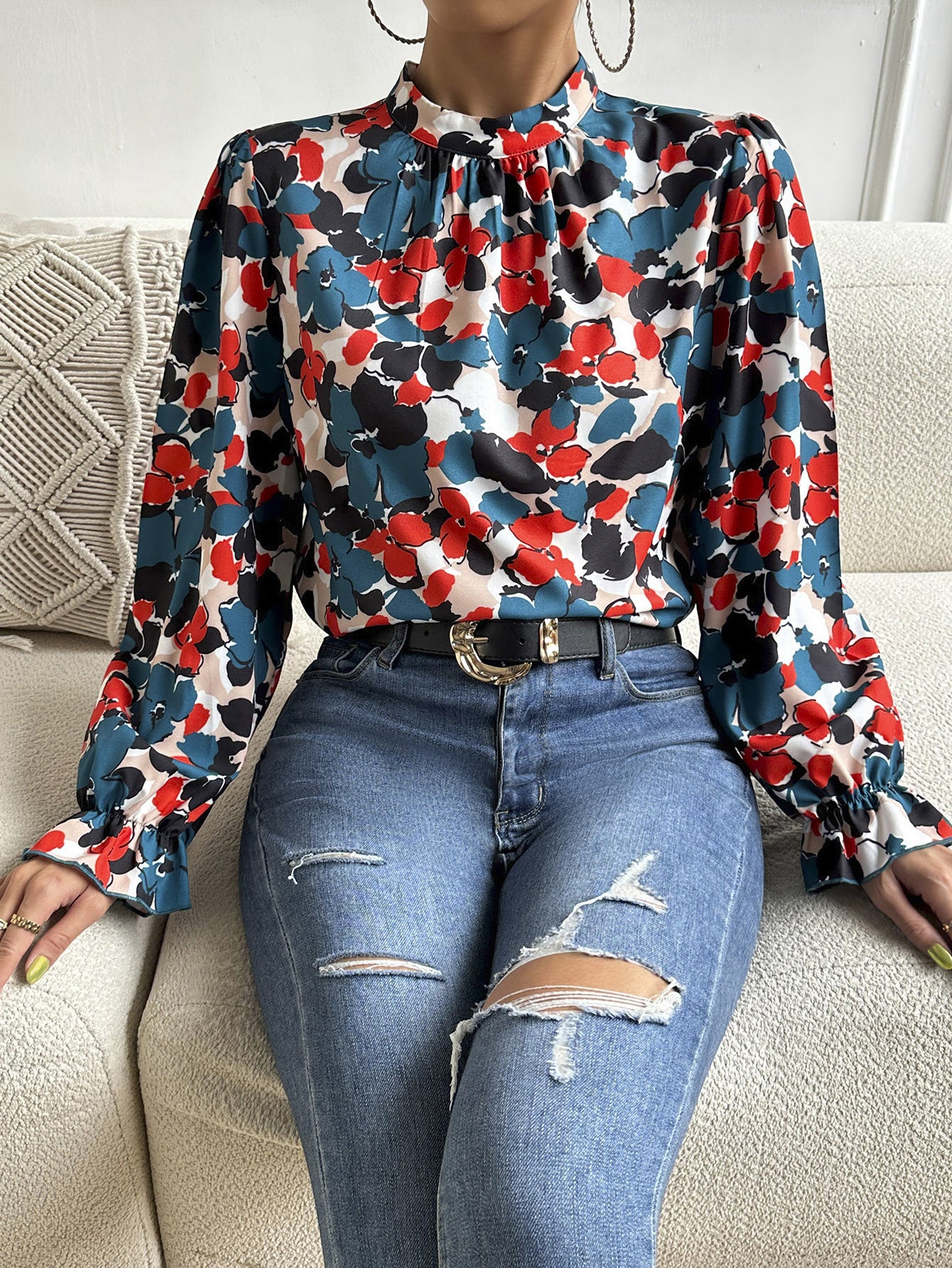 “The Art Showing” Floral Mock Neck Long Flounce Sleeve Blouse