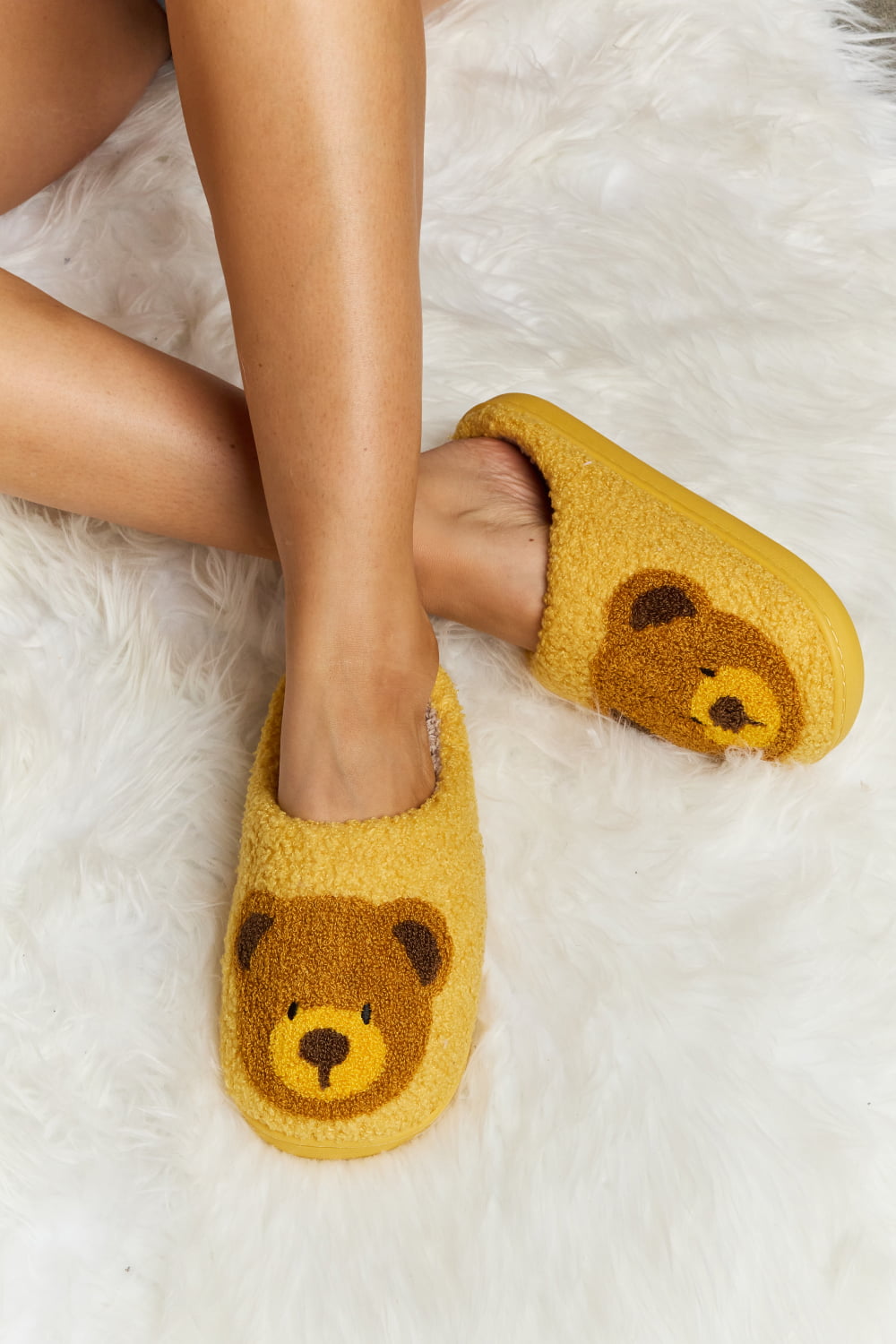 “The Teddy Bear” Print Plush Slide Slippers