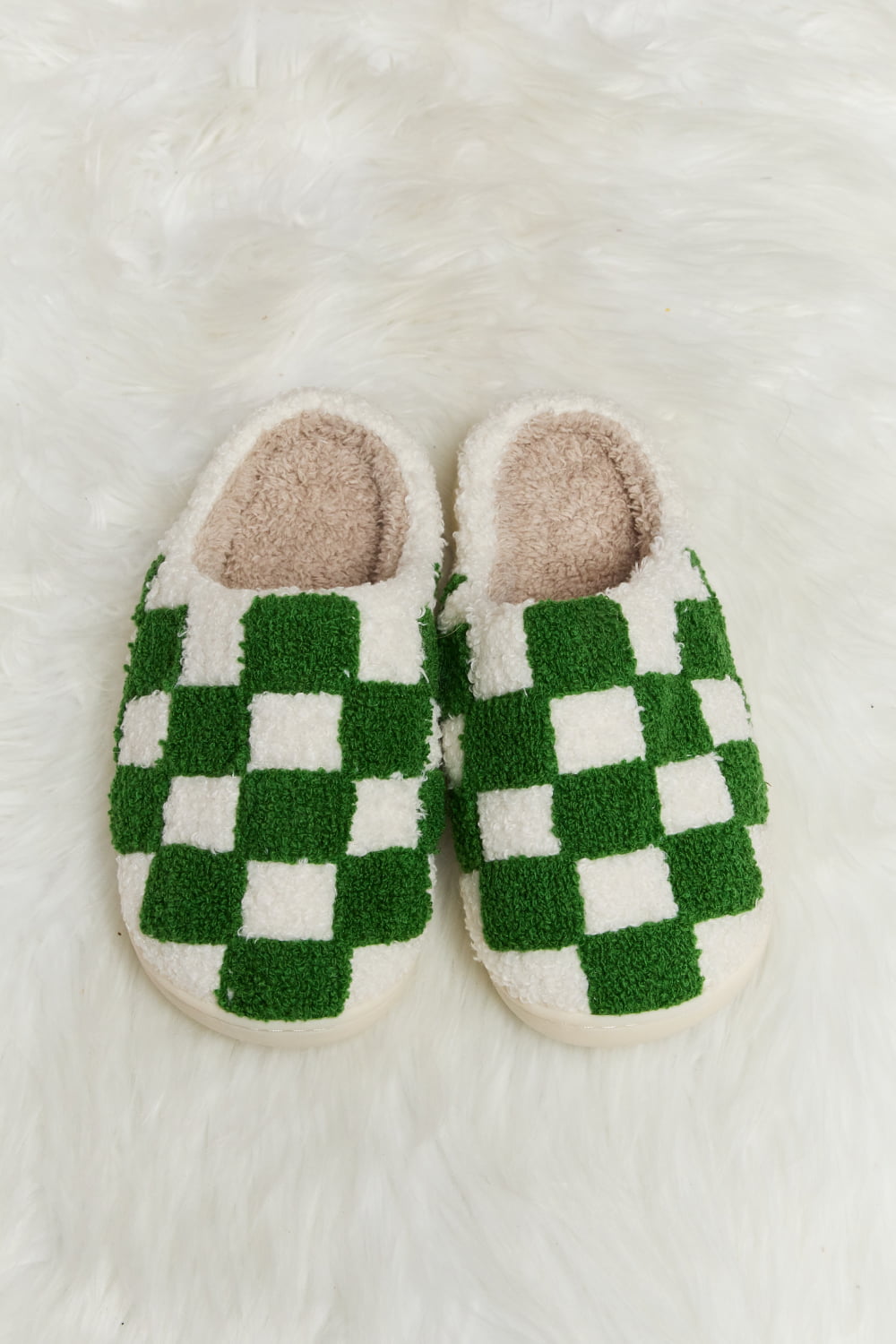 “The Checkered Foot” Print Plush Slide Slippers